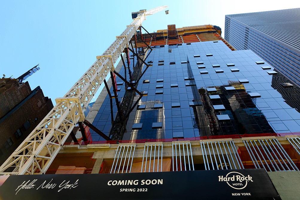 Hard rock hotel new york  plus de 1000 exemples de menuiseries architecturales de luxe